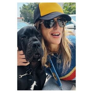 Meet your Posher, Adi